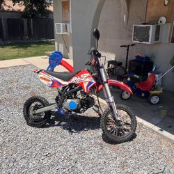 Apollo RFZ 125cc Dirt bike/ Pit Bike 