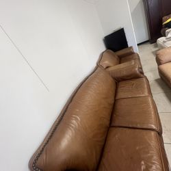 Brown Leather Sofas 
