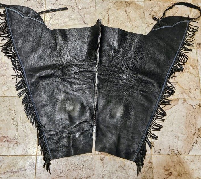 Barnstable Riding Leather Chaps Size Medium Short