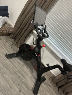 Peloton Bike