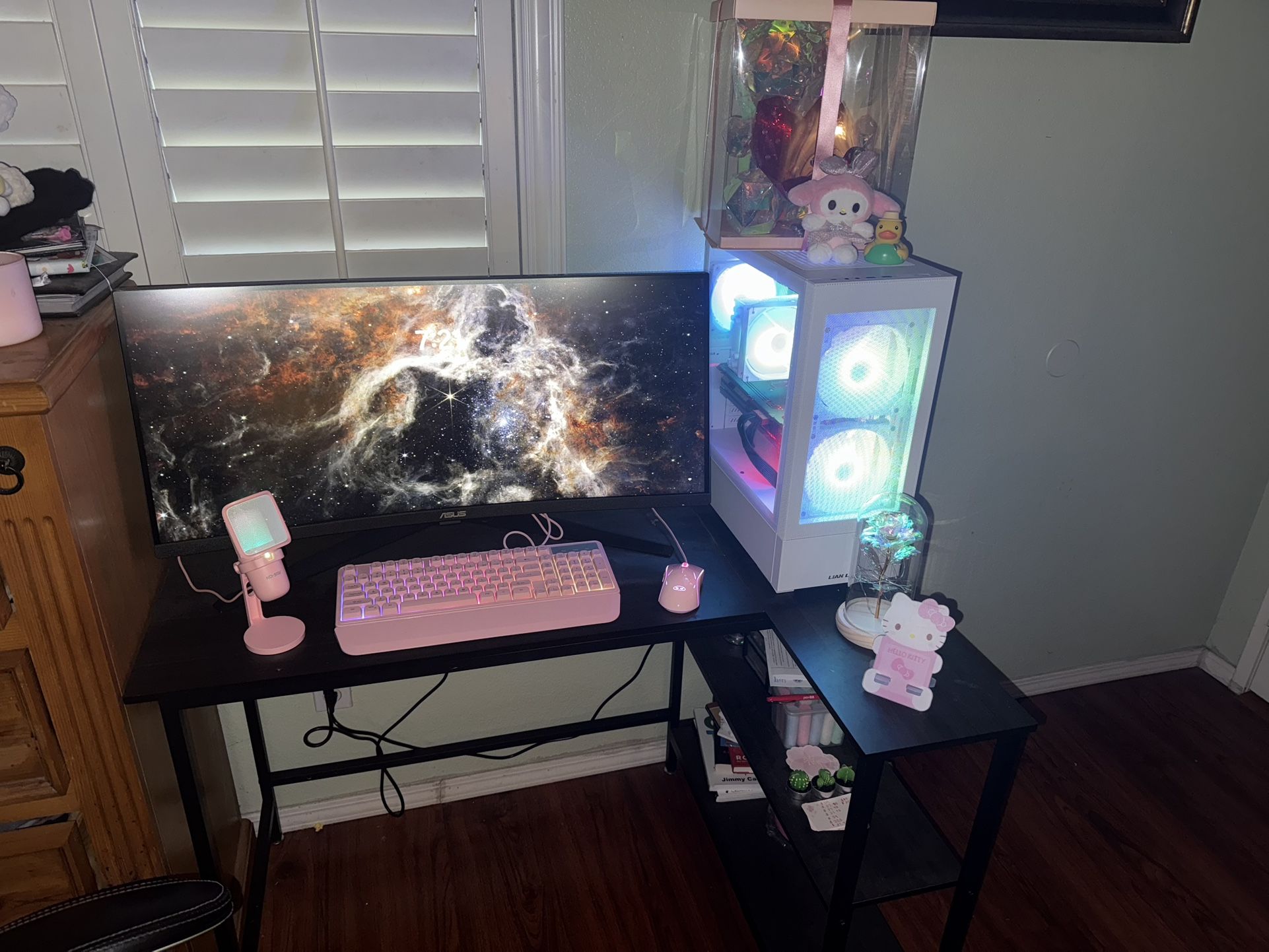 L Shaped Desk