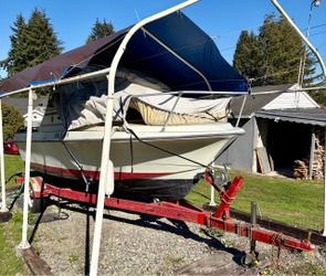 1974 19 ft Glasply Boat and 2000 Magnum Boat Trailer