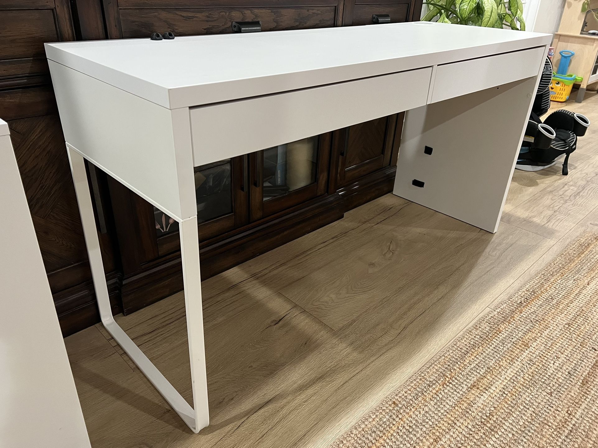IKEA Micke Desk White W Drawers
