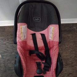 Evenflo Carseat