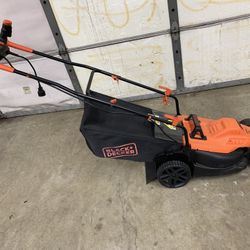 Black and decker 17 inch electric lawn mower hot sale