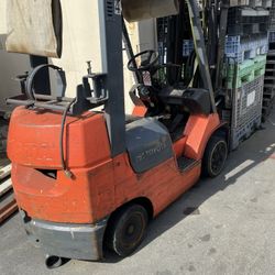 Forklifts 