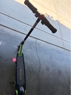 $25  razor scooter