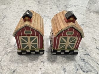 Vintage Fall Barn Salt and Pepper Shakers