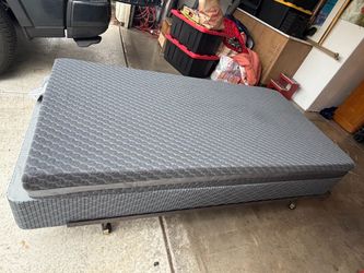 New twin bed !!