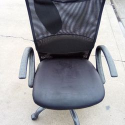 Reduced From $40 Adjustable Height Office Chair.