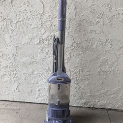 Shark vacuum