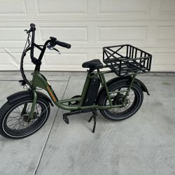 Rad Runner 2 Excellent Condition