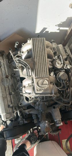Lexus Engine V8