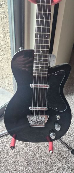 Silvertone 1303/U2 reissue