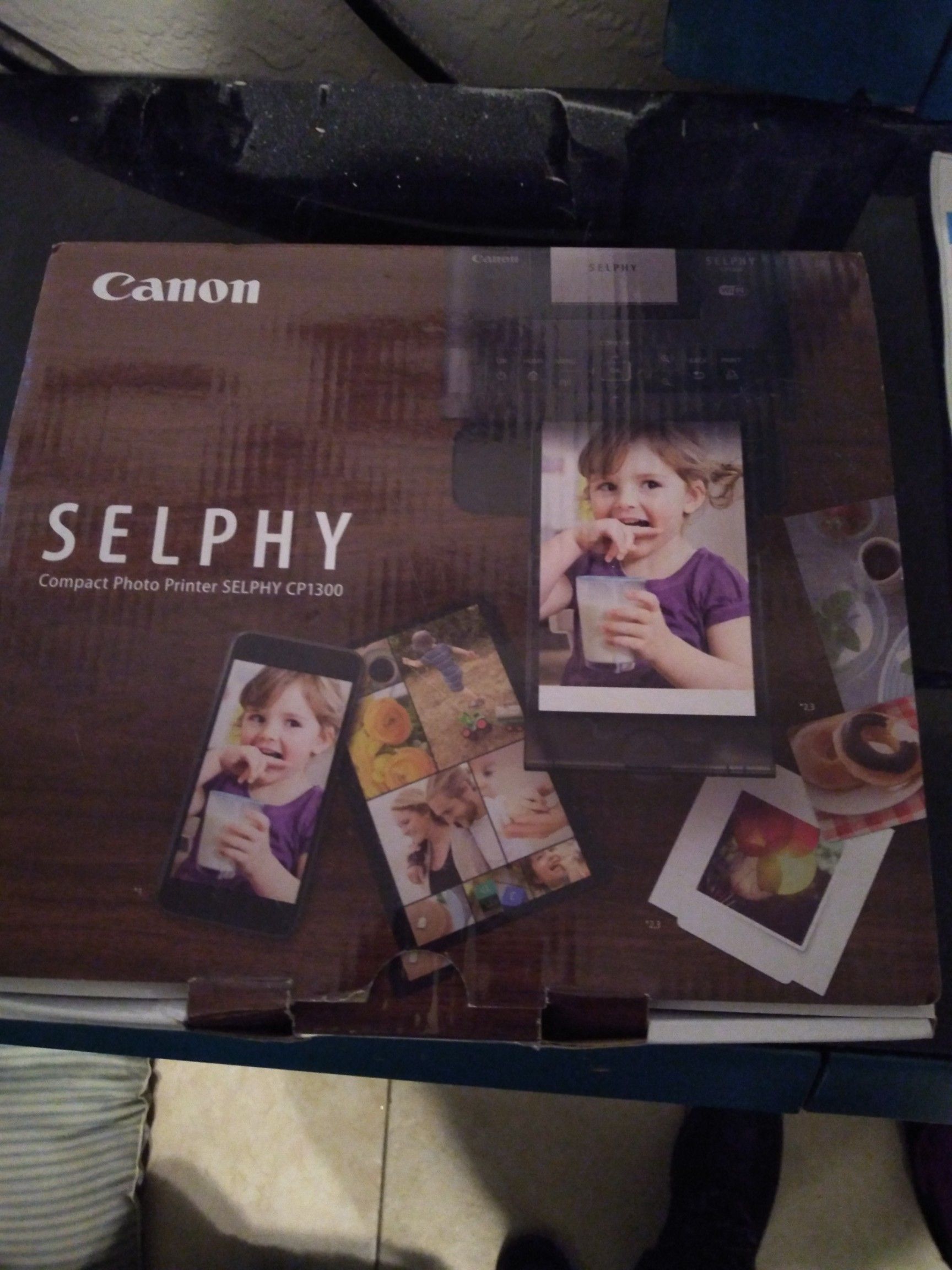 Canon selphy compact photo printer