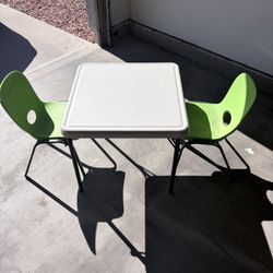Lifetime Kids Table And Chairs 