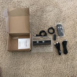 PC Laptop DP KVM Switch 2-Port 1.2 Switch 2 In 1 Out With USB 2.0 Port Open Box