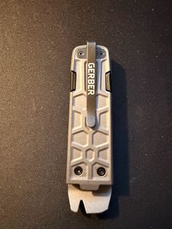 Multitool Gerber Lockdown Pry
