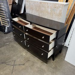 Dresser $160