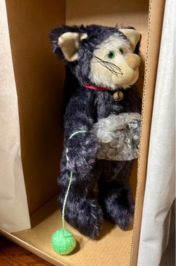 BARTHOLOMEW 100% Mohair CAT - NEW