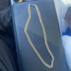 Gold Plated Stainless Steel Cuban Link Chain. 