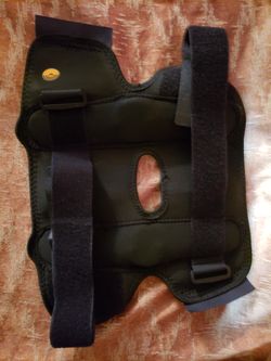Knee Brace Black Size Adult Small New 
