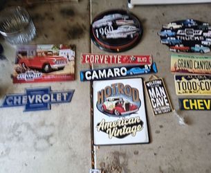 ANTIQUE METAL SIGNS