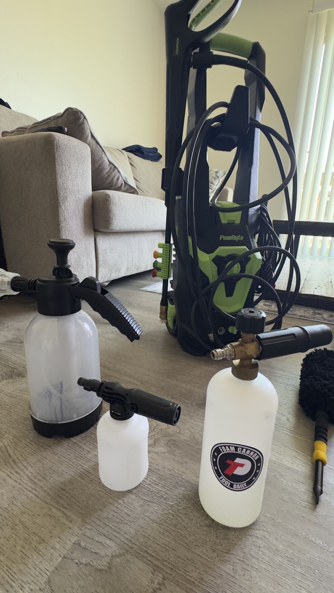 Power Washer Powryte And Car wash kit