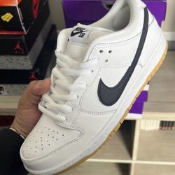 Nike Dunk Low SB White Gum Size Men 8.5