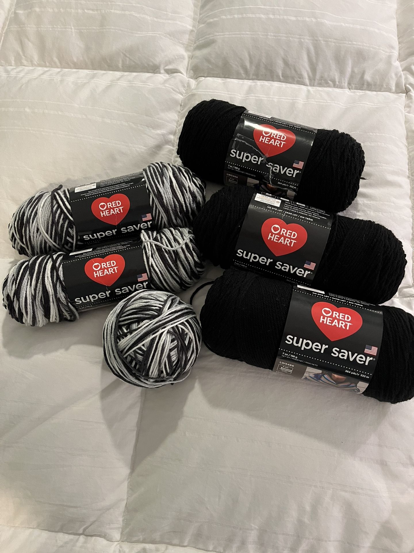 6 Skeins Red Heart Super Saver Worsted Yarn NEW!!