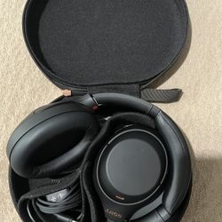 Sony XM4 Headphones