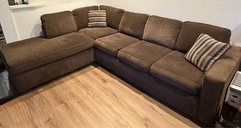 2pc Sectional Couch