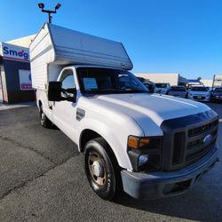 2008 Ford F250 XL.  Only 79k Miles 