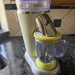Margaritaville Bahamas Frozen Concoction Margarita Maker Drink Blender DM0500