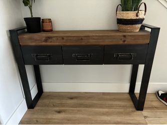 Console table