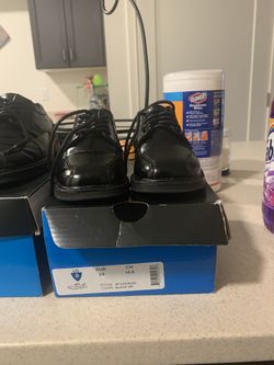 Dressing shoes