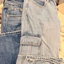 One Pair Of Hollister Women’s Baggy Cargo Jeans And A Pair If Women’s Levi Baggy