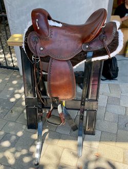 High quality Brown’s leather performance saddle