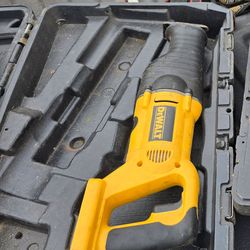 Dewalt 18v Reciprocating Saw-TOOL ONLY