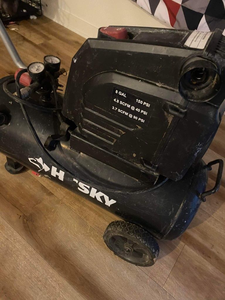 Husky Compressor