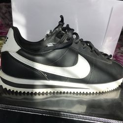 Bits Nike Cortez