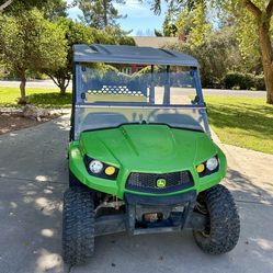John Deer gator xuv 590i s4 atv