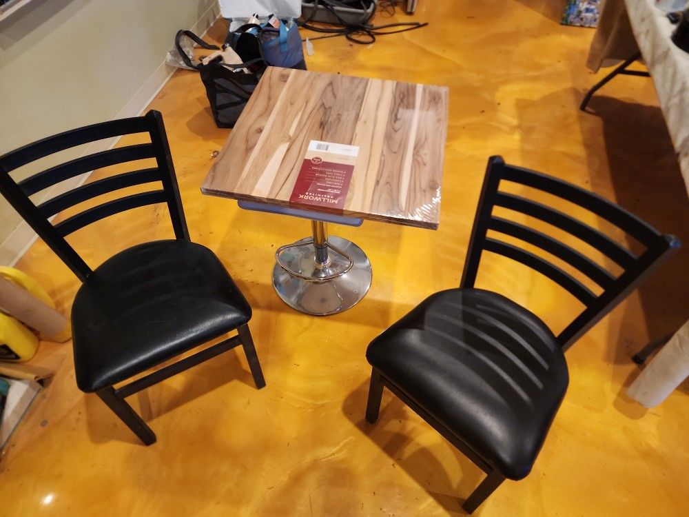 Restaurant Or Coffee Shop Chairs And Tables