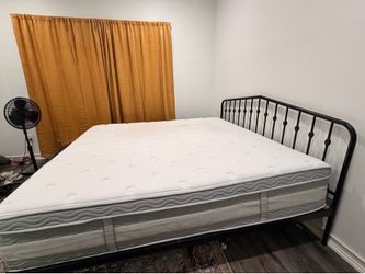 King size bed with mattress