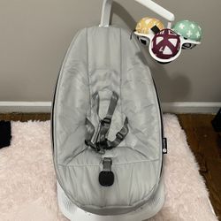 Mamaroo 4 Moms 