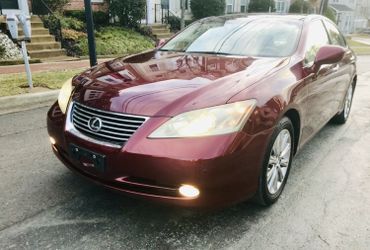 2007 Burgundy Lexus ES 350 ‘ LOW MILES ‘ ONE OWNER ‘ PANORAMA WINDOW’ Navigation ‘ Back up Camera ‘ Chrome Factory RIMS