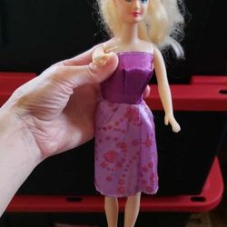 🩷 Barbie Doll. Still Available
