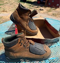 Red wing