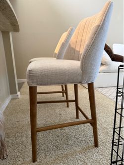 Set of 2 Bar Stools – Modern Neutral – Comfortable