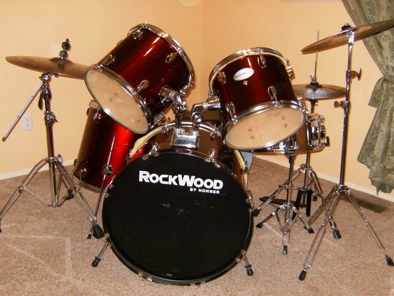 5 piece Rockwood drum kit with Zildjian ZXT titanium cymbols